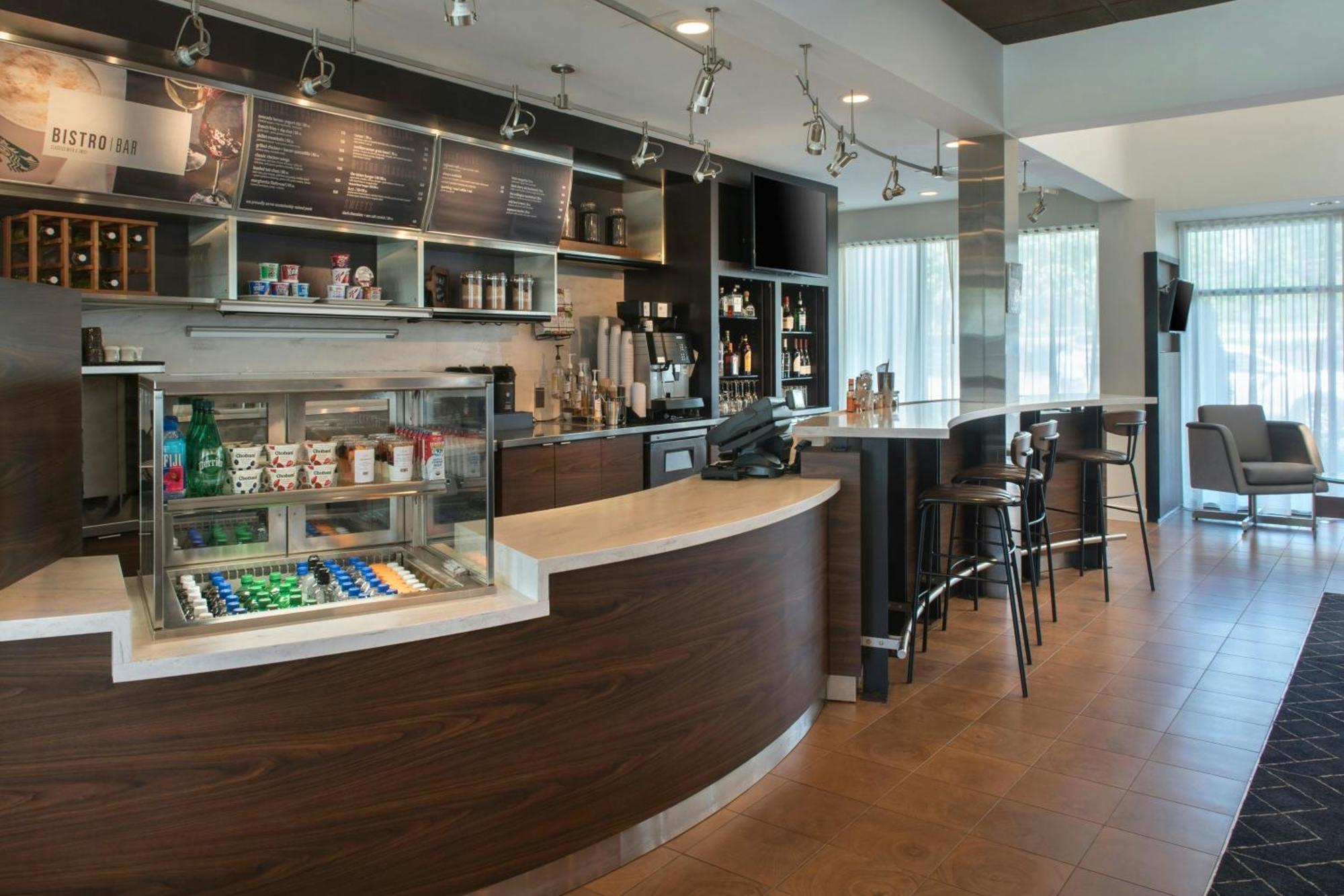 Courtyard By Marriott Annapolis Hotel Exterior photo